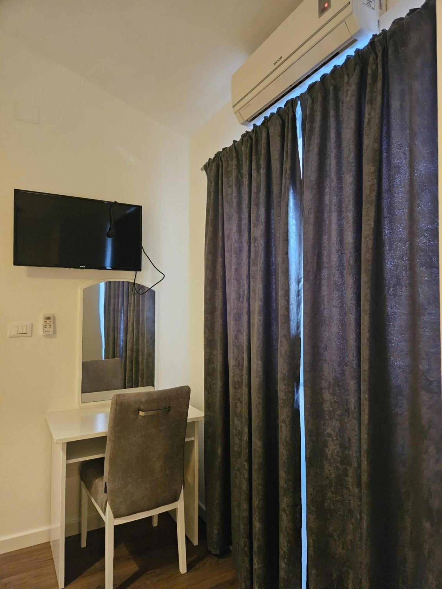 Apartmani Mare Baška Voda Esterno foto